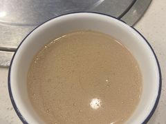 内蒙咸奶茶-内蒙联营烧麦 草原石榴红(护国寺店)