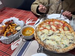 双拼披萨-Primo·丽莫意大利窑烤披萨