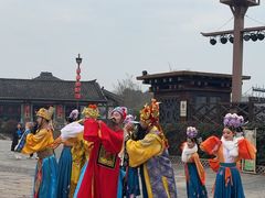 -茅山东方盐湖城景区