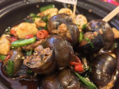 -老闵田螺馆·南昌市井菜·特色小吃(总店)