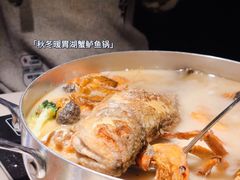 秋冬暖胃湖蟹鲈鱼锅-老头儿油爆虾·三潭印月