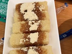 -诚铭记·虾仁汤包·成都小吃(融创店)