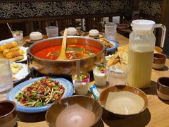-黔诚多彩火锅(甲秀楼店)