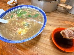 -罗卜李包子羊肉汤