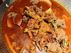 -全牛匠·乐山跷脚牛肉(西单华威约饭街店)