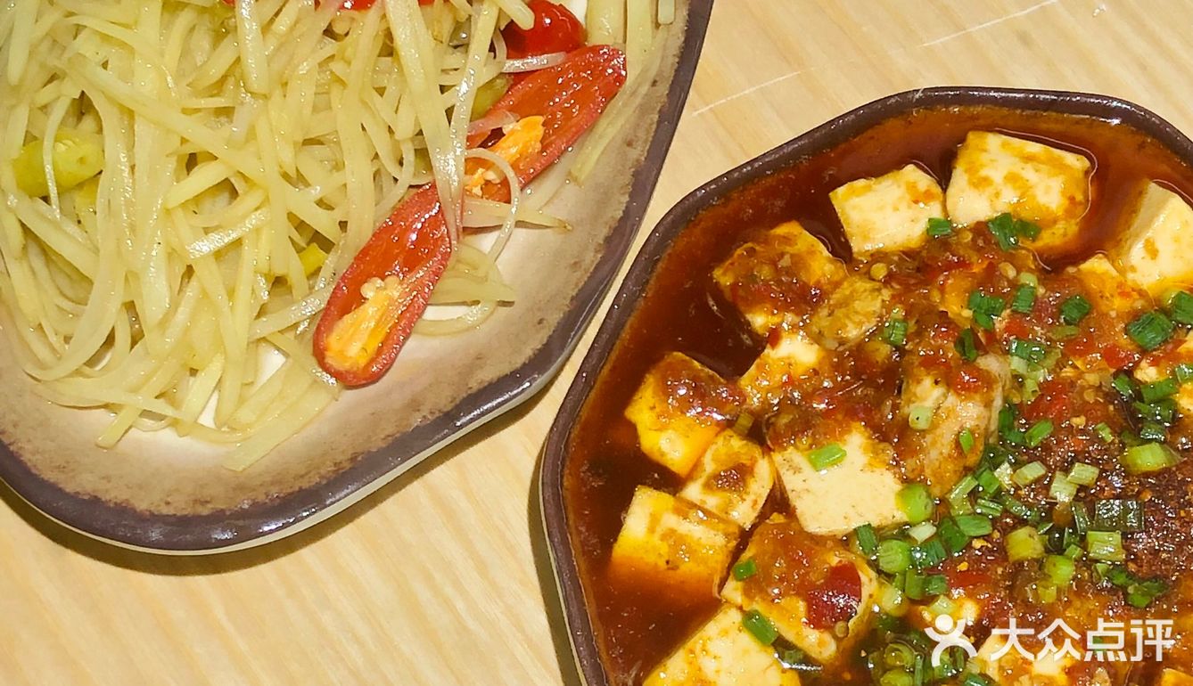 魔都探店 | 人均50就吃到正宗乐山翘脚牛肉
