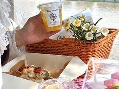 -LESCEDARS Brasserie Bistro香柏树