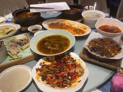 -辣螃铠盆盆蟹大排档(海昌店)
