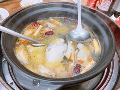-濠轩阁特色生蚝火锅(水湾路店)