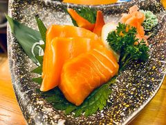 三文鱼刺身-桃太郎创作料理(大坪店)