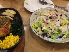 -萨莉亚意式餐厅(特力时尚汇店)