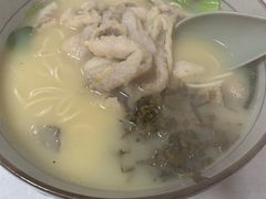 -明呈黄鱼面馆(斜土路店)