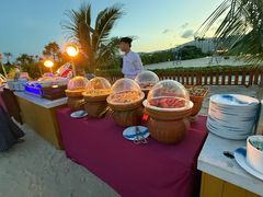 -亚龙湾希尔顿自助餐厅·海鲜·烧烤·沙滩BBQ·现场乐队