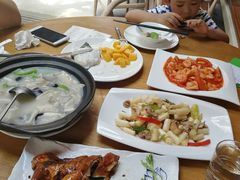 -渔太泰漓江小馆·广西融合菜(西街店)