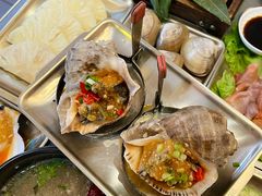 -围炉肉舍•炭烤活鳗•丹东海鲜烤肉(步行街店)