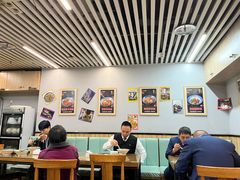 -碗底挑•湖南小炒粉面饭(大望路店)