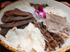 川门毛肚七绝-哥老官重庆美蛙鱼头(松江地中海十八哥店)