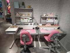 -康朴乐儿童学习桌椅(蓝色港湾店)