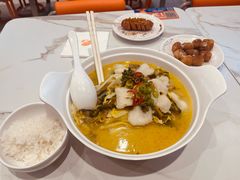 -鱼你在一起(浦东新陆家嘴滨江中心店)