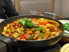 -万重锦·人文川菜馆(骡马市店)