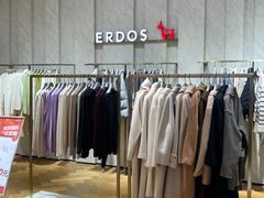 -王府井百货熙地港店