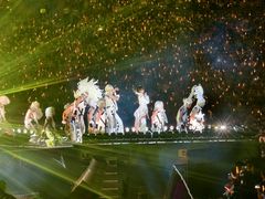 -上海游泳馆(地铁站)