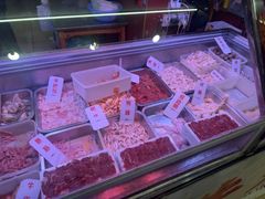 -周良天山牛杂城(天山路总店)