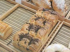 -焙丽拾光(麦凯乐直营店)