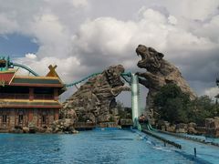 -七彩云南欢乐世界