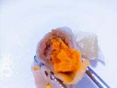 咸蛋黄馄饨-吉祥馄饨(上海斜土店)