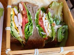 鸡小胸牛油果三明治-AFS Cafe & Canteen(闽江二路店)