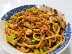 -此疆彼界·卓记米粉