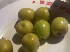 -芝小官毛肚火锅海鲜自助(苏州吴江区万宝店)