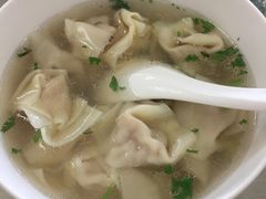 -周震馄饨