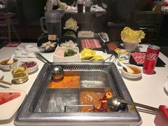 -海底捞火锅(勒泰店)