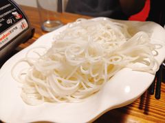 米粉-食爺炭炉鸡煲·烧烤