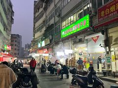 -东关回民小吃一条街(颍河西路店)
