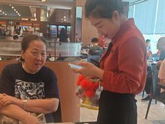 -东方红海鲜百汇(国际大厦店)