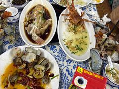 -范饭椰林川湘味海鲜·椰子鸡(三亚湾椰梦长廊店)