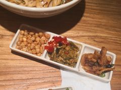 -湘人龙记老长沙米粉(鸟巢店)