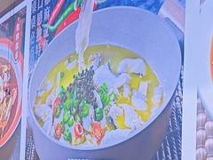 -川流不息·地道川菜·小龙虾(新松江路店)