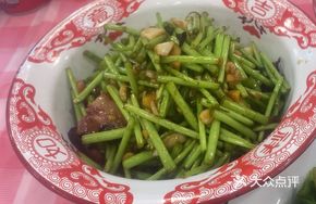 Bamboo Shoots Stir-Fried with Preserved Pork