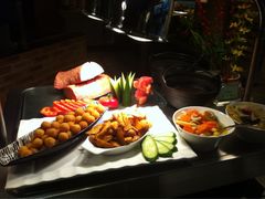 -亮马河饭店翠雅咖啡厅