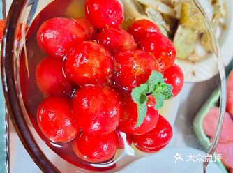 聚餐最好的去处—必须是朋友家家宴呀  过年期间