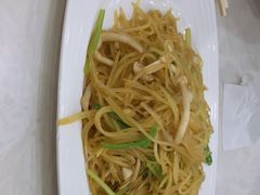 烧土豆丝-大地春饼店(黄河路店)