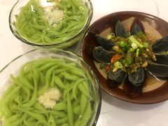 -李与白包子铺(桐梓林店)
