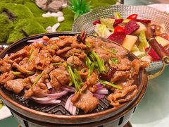 -湖畔鲁菜·二十年老字号餐厅(大明湖店)