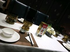 -云顶旋转自助景观餐厅