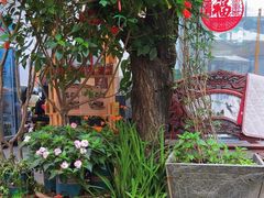 -四方小吃·白族庭院餐厅