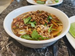 -绍兴中金豪庭大酒店